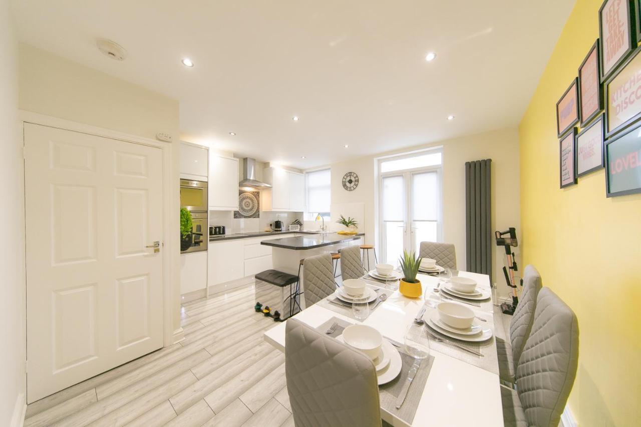 Stunning House Near Blackpool Attractions 외부 사진